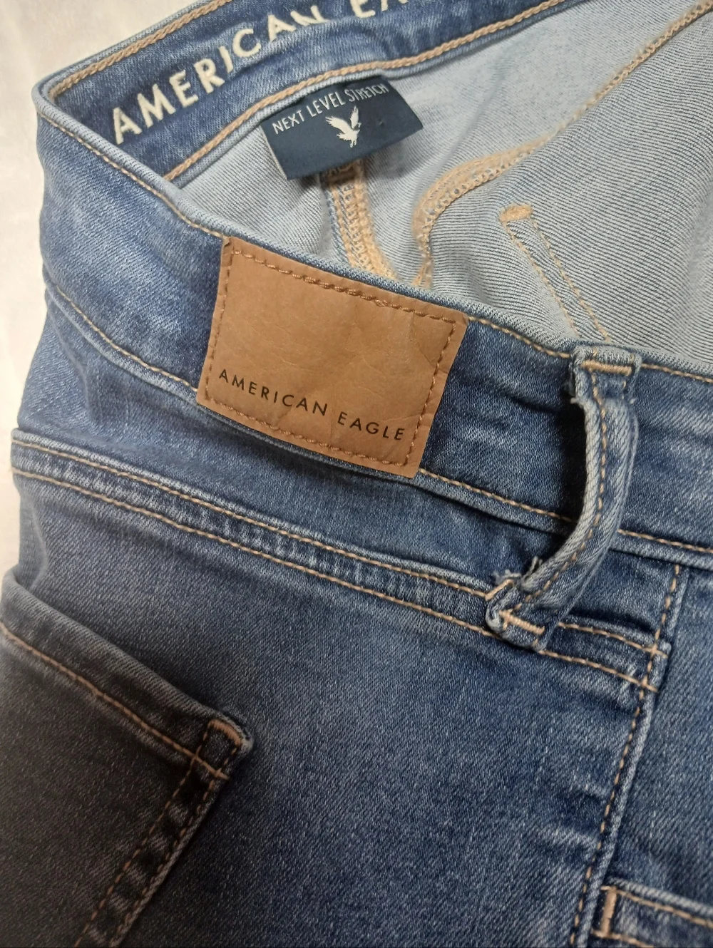 American Eagle High Rise Jegging Light Wash Jeans Size 16 - Picture 5 of 9